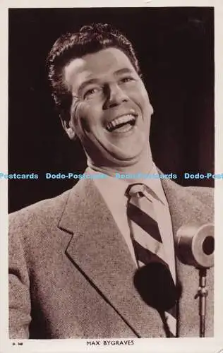 R691765 Max Bygraves. Picturegoer Serie