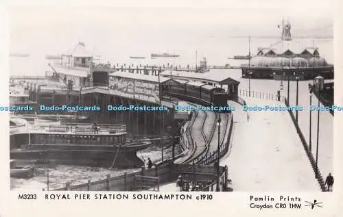 R689691 Royal Pier Station Southampton. Pamlin Prints