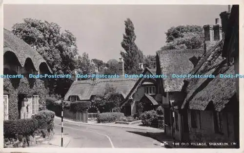 R696700 I.W. Shanklin. Das alte Dorf. Nahe. RP. 1961