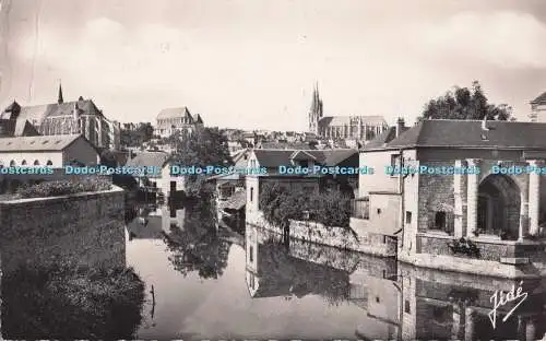 R695942 Chartres. La Cathedrale et Eglises Saint Aignan et Saint Pierre. J. Dolb