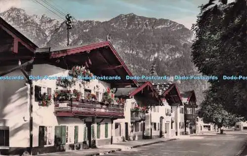 R700177 Garmisch Partenkirchen. Klammstraße. Bucheler