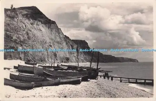 R700259 Der Hafen. Boot auf dem Meer. Z. G. Castle. Wessex Ansichten