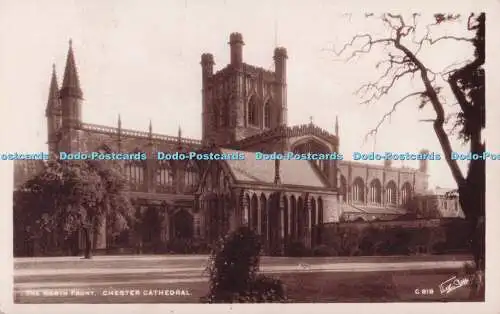 R702701 Chester Cathedral. Die Nordfront. Walter Scott. RP