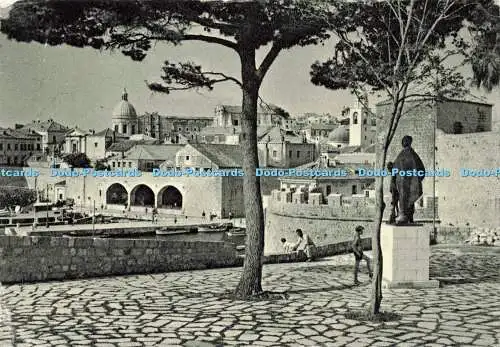 D146089 Dubrovnik. Panorama. Turisticki ured Dubrovnik. 1959