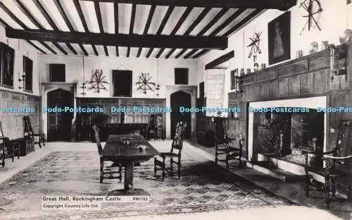 R714499 Rockingham Castle. Großer Saal. Landleben. RP