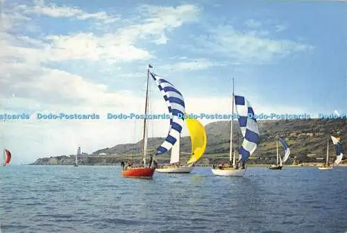 D000987 Yachtrennen im Ärmelkanal vor St. Catherines Point. Beken. Dixo