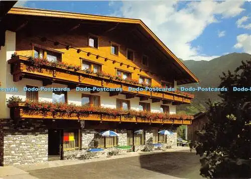 D003485 Gasthof Pension. Zillertaler Weinstadl. Hippach. Zillertal. Tirol. Hans