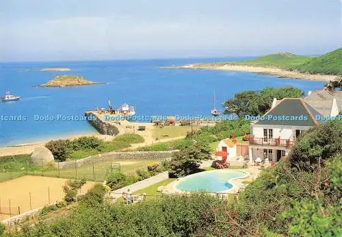 D002073 Herm Hafen am Hochwasser mit dem Weißen Haus. Hotel. Die Guernsey Pre