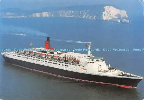 D003393 Queen Elizabeth 2. Cunard Line