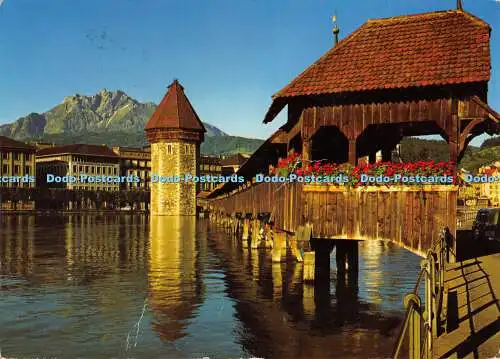 D009884 Luzern. Kapellbrücke. Wasserturm. Berg Pilatus. Fluss. Globetrotter.