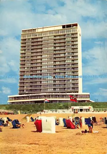 D010556 Zandvoort. Strand mit Blick auf Bouwes Palace