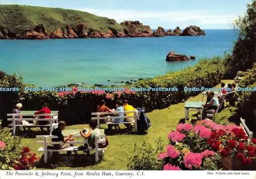 D009092 1970. Guernsey. Peastaks. Jerbourg Point von Moulin Huet. Hinde. Nr 2J7
