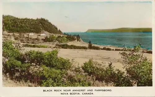 PC54079 Black Rock in der Nähe von Amherst und Parrsboro. Nova Scotia. Kanada. Valentinstag. R