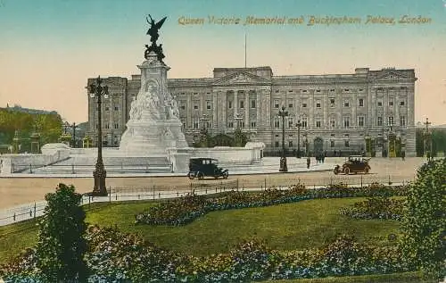 PC52368 Queen Victoria Memorial und Buckingham Palace. London. Valentine