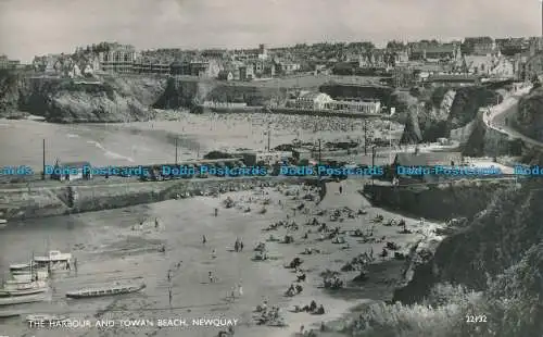 R026601 Der Hafen und der Stadtstrand. Newquay. Lachs. Nr 22132. RP
