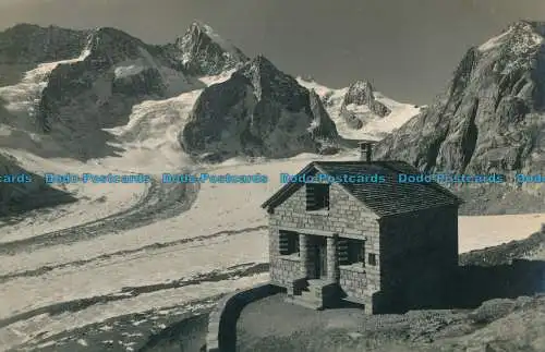 R028540 Bernoud Hutte S.A.C. am Oberaletschgletscher. Nesthorn Breithorn Lonza