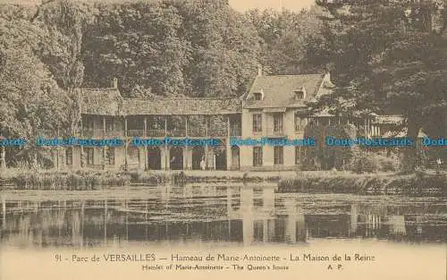 R028625 Parc de Versailles. Weiler von Marie Antoinette. The Queens House. A. Pap