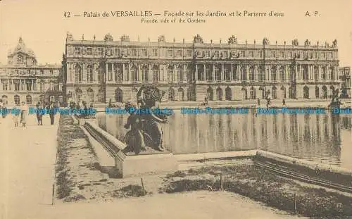 R028635 Palais de Versailles. Fassadenseite des Gartens. A. Papeghin. Nr 42