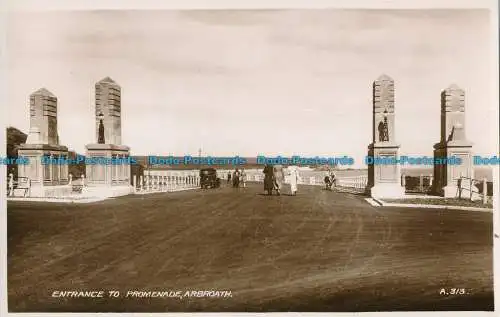 R029241 Eingang zur Promenade. Arbroath. Valentinstag. Nr A.313. RP