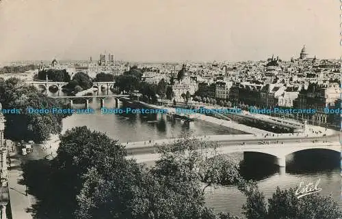 R011196 Paris. Die Seine und sieben Brücken. Estel. 1950