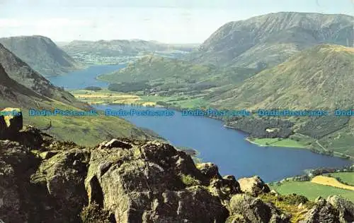 R101042 Buttermere und Crummock von High Stile. Jarrold. 1981