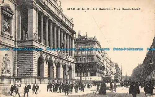 R101356 Marseille. La Bourse. Rue Cannebiere