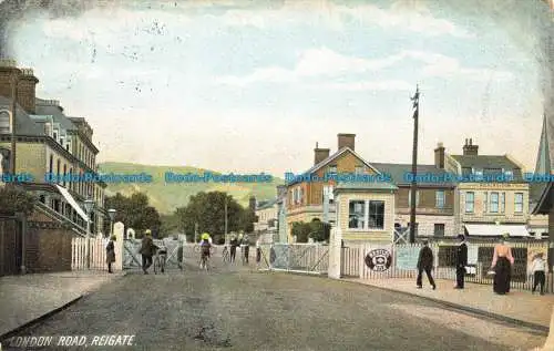 R635667 Reigate. London Road. H. Deans