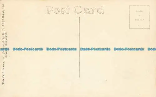 R635896 Blick auf den Berg. G. P. Abraham