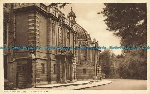 R640196 Eton College. Die Gedenkhalle. Daily News