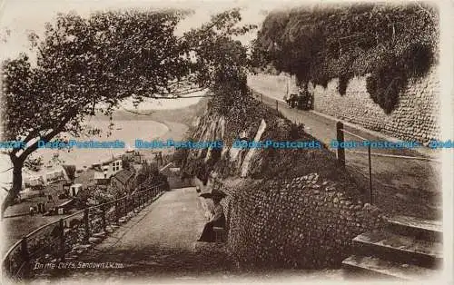 R638197 I.W. Sandown. Auf den Klippen. Postkarte