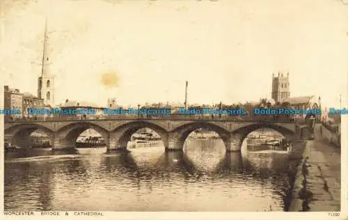 R639518 Worcester. Brücke und Kathedrale. Photochrom