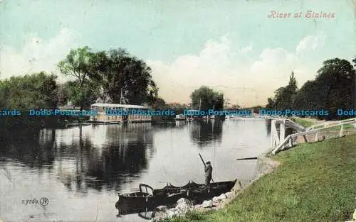 R640367 River at Staines. Serie Valentine. 1907