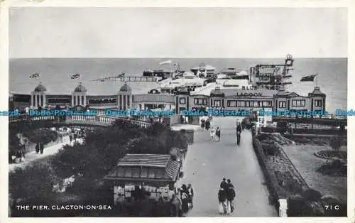 R639549 Clacton on Sea. Der Pier. 1963