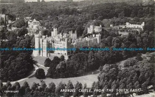 R639008 Schloss Arundel aus dem Südosten. 1954