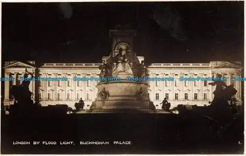 R157203 London von Flood Light. Buckingham Palace. Bei Nacht. Photochrom. RP