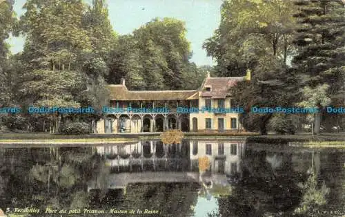 R157268 Versailles. Parc du petit Trianon. Maison de la Reine. Aqua. 1911