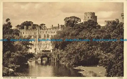 R658138 Warwick Castle vom Fluss. Photochrom