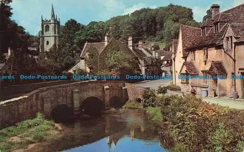 R662958 Castle Combe. Die Brücke. Plastichrom. A. W. Besley