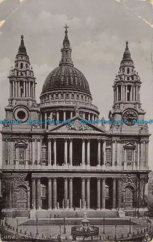 R663198 London. St. Paul Cathedral. Westfront. stecken. stecken. Silberette. Postkarte