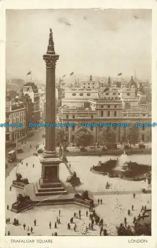 R663200 London. Trafalgar Square. Postkarte