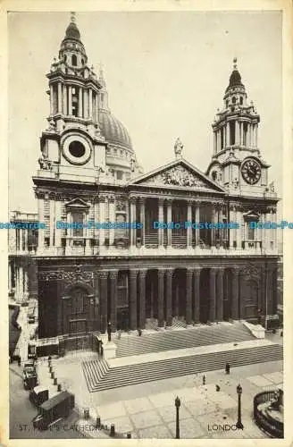 R663216 London. St. Paul Cathedral. D.F. und S