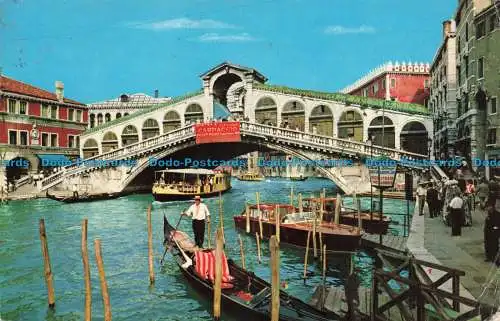 R664469 Venezia. Rialtobrücke. Benedetti Roberto. 1966