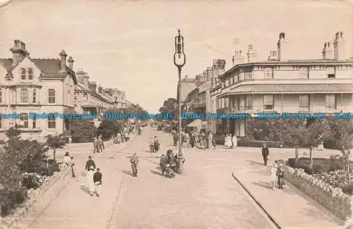 R665526 Clacton on Sea. Pier Avenue. O. J. Sparrow. 1922