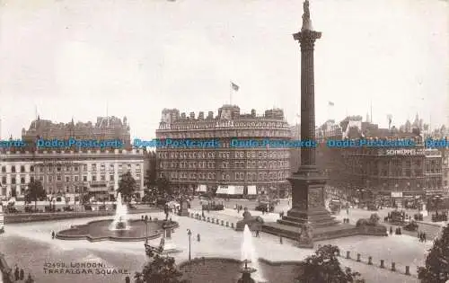 R665548 London. Trafalgar Square. Das Photochrom. Sepiatone Serie