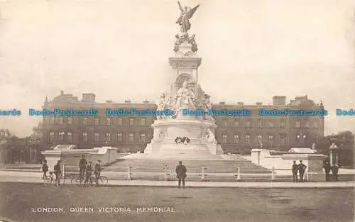 R666293 London. Queen Victoria Memorial. J. J. Corbyn