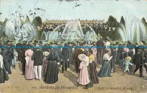 R667292 Jardins de Versailles. Les Grandes Eaux. L.V. und Cie. Aqua Photo