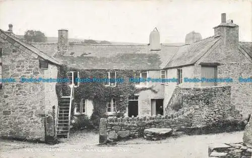 R666483 Widecombe im Moor. The Old Inn. Chapman