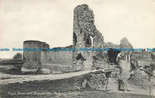 R667311 Pevensey Castle. Adlerturm und Zugbrücke