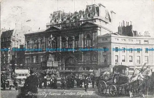 R665807 England. London. Piccadilly Circus