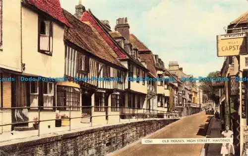 R667673 Hastings. High Street. Alte Häuser. S. und E. Norman. 1961